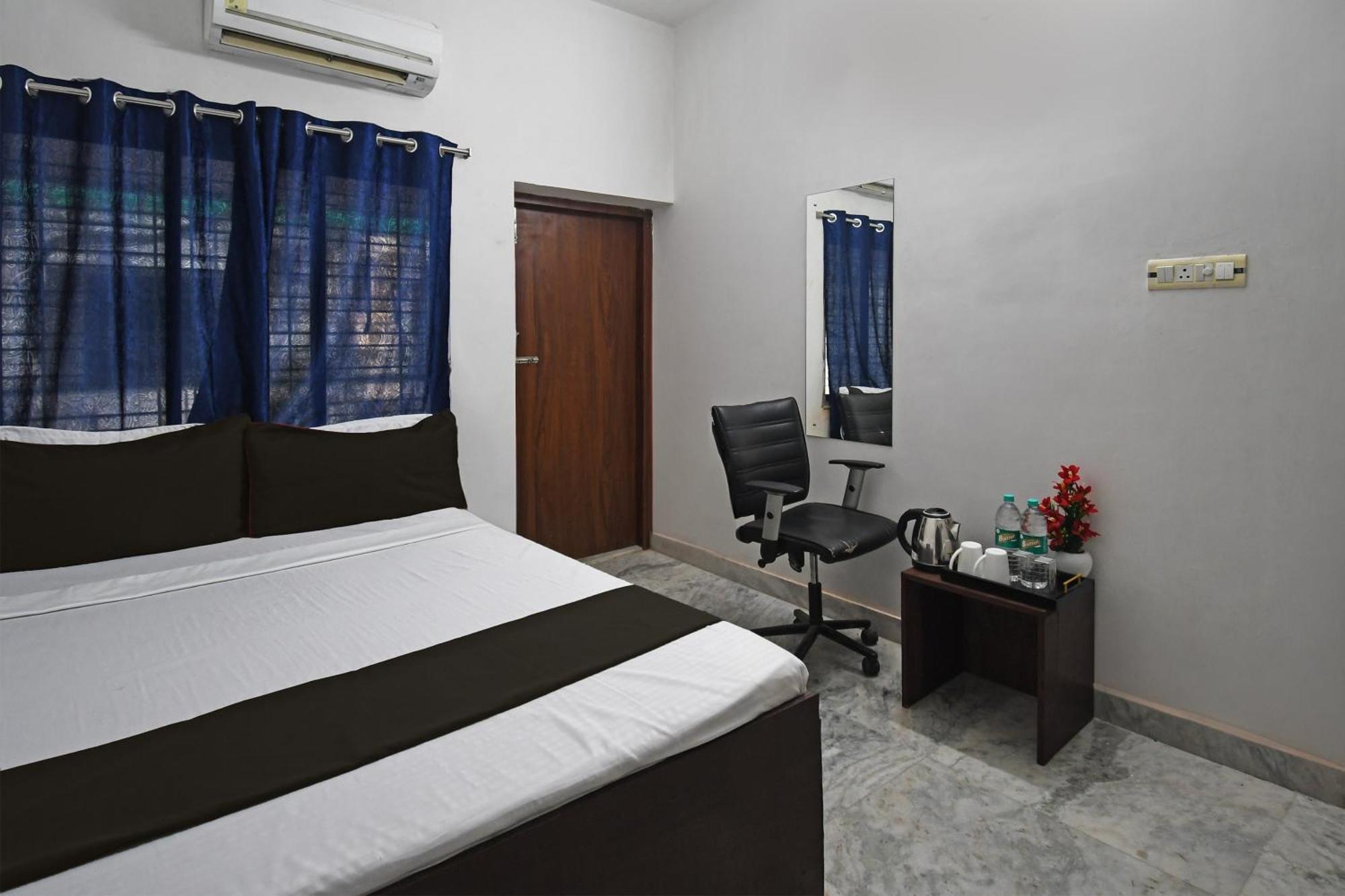 Oyo Hotel Chinar Park Kolkata Exterior photo